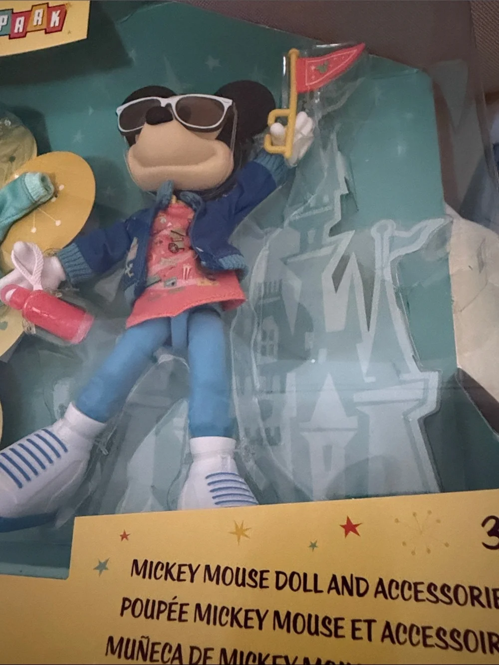 Disney Mickey Mouse Doll &Accessories. Play in the Park Mickey Mouse